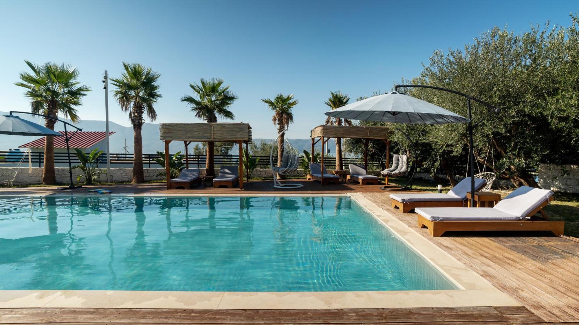 Sea Queen Luxury Hotel Radhime Exterior photo